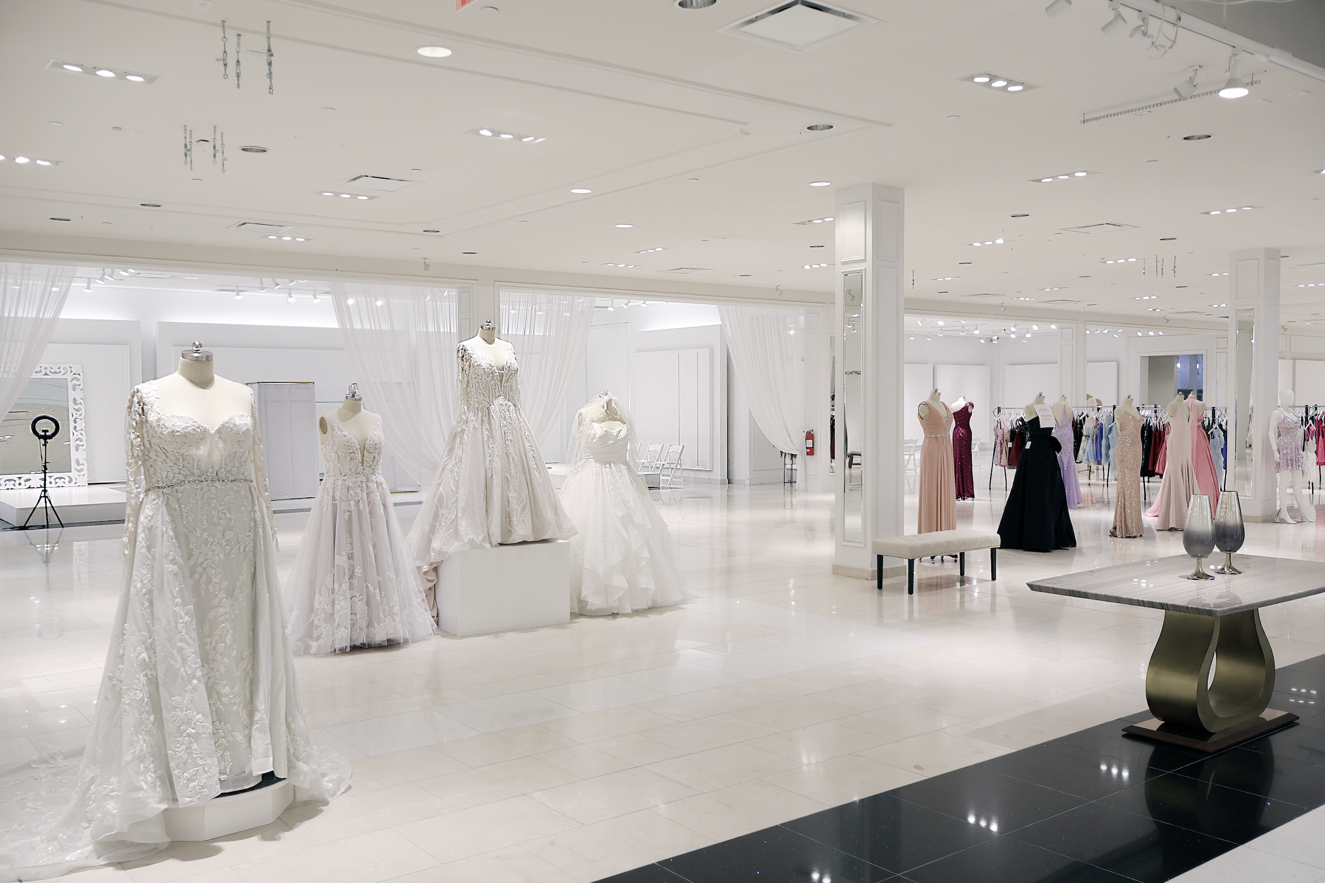 lady in the wedding dress store in texas Finding the perfect wedding dress at Love and Lace Texas