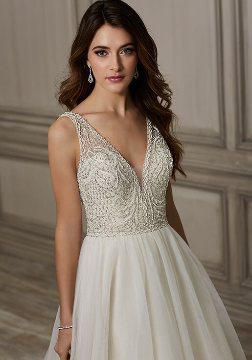 Adrianna Papell Platinum Brooke Wedding Dress | The Knot