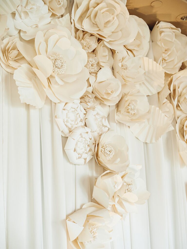 15 Ways To Use Paper Flowers At Your Wedding