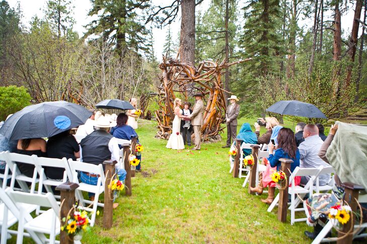 A Rustic Mountain Getaway Wedding at Molly Butler Lodge in ...