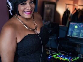 DJ Queen Of Spades Entertainment - DJ - Atlanta, GA - Hero Gallery 4