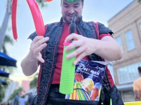Mr. Roman Balloons - Balloon Twister - Fort Myers, FL - Hero Gallery 2