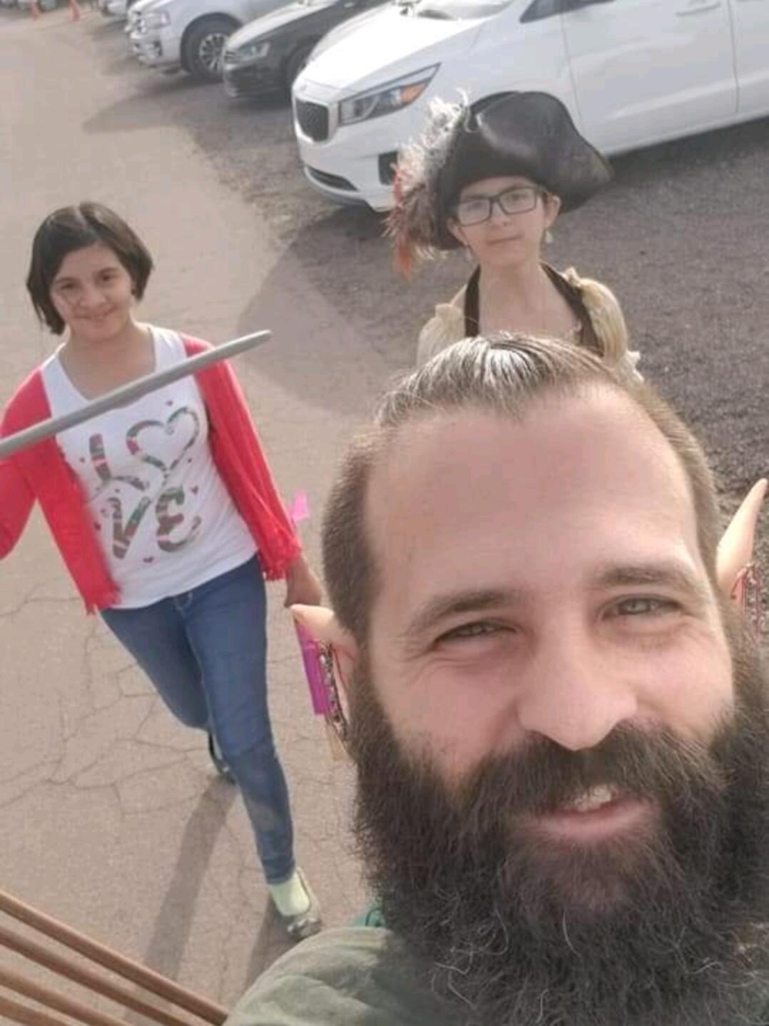 AZ RenFest - Heading home. Outfits & arms acquired.