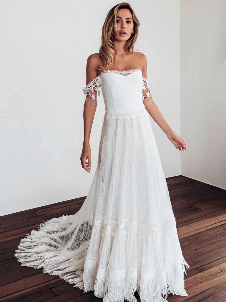 fall beach wedding dresses