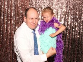 Creativedge Photography and Big City Photo Booths - Photo Booth - Newark, OH - Hero Gallery 2