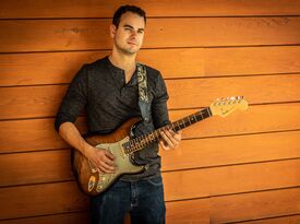 Mike Silvestri - Singer Guitarist - Lakewood, CA - Hero Gallery 2