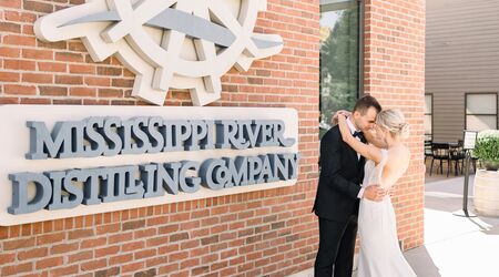 Mississippi River Distilling Company Celebration Center - Venue - Le Claire,  IA - WeddingWire
