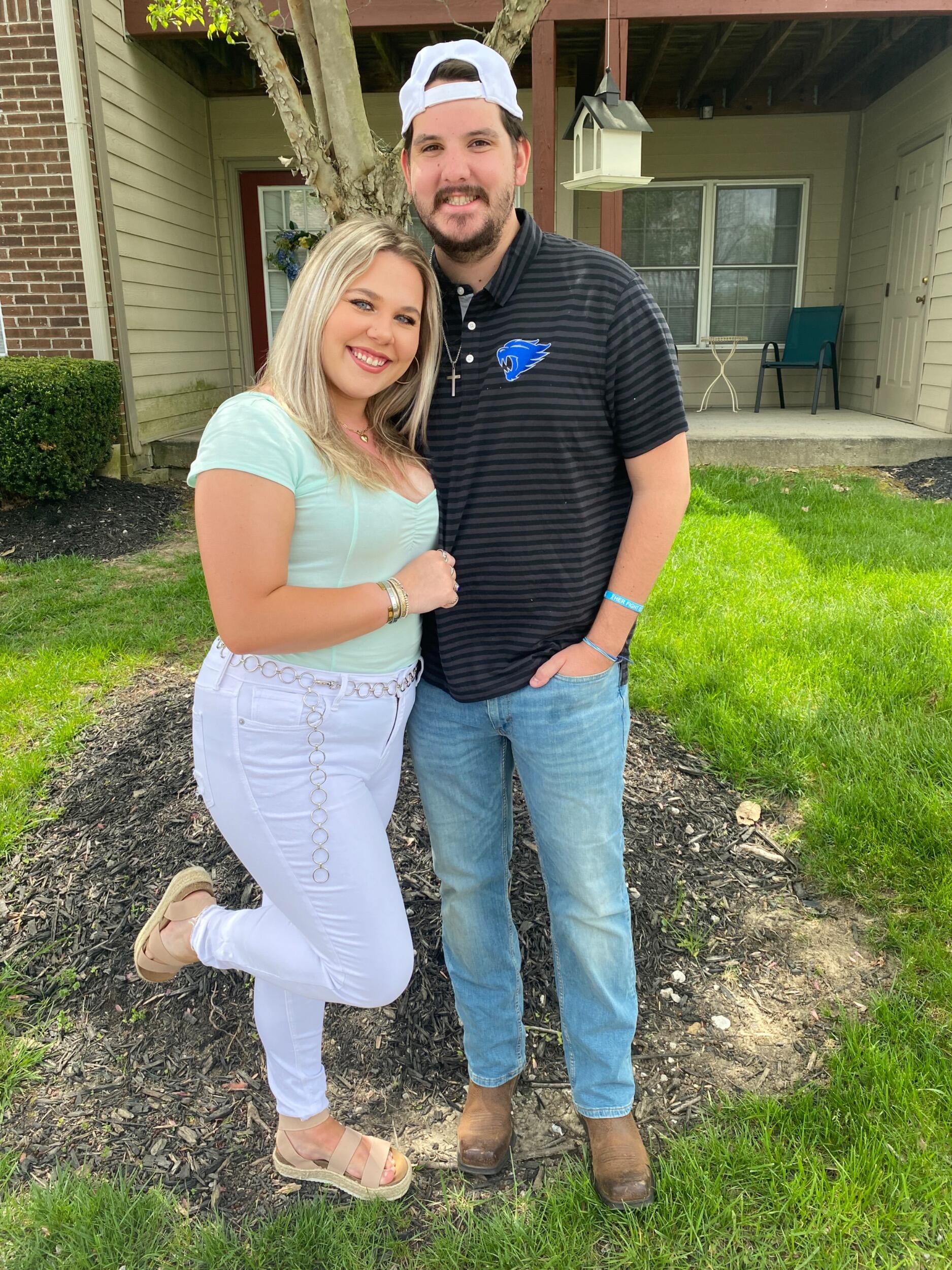 First anniversary! Straight to Malone’s amirite ladies?!