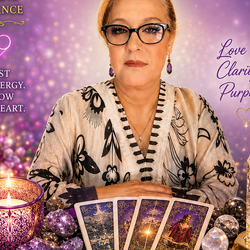 Miss Loretta‘s Mystic Psychic Tarot Lounge, profile image