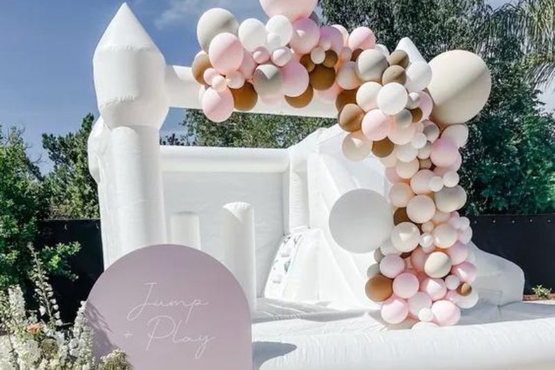 Disney Princess party ideas - bouncy castle