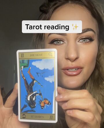Tarot by Marine - Tarot Card Reader - Los Angeles, CA - Hero Main