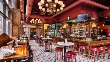 Dublin 4 Irish Pub and Cafe - Pub - Restaurant - Chicago, IL - Hero Main