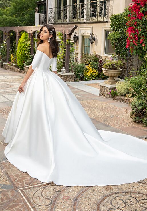 Casablanca Bridal 2415 Macy Wedding Dress | The Knot