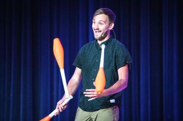 Nick Thomas | World-Record Juggler - Corporate Speaker - Sterling Heights, MI - Hero Main