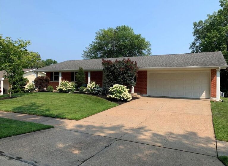 Move-in day to their first home