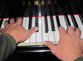 Roger Quesnell - Ambient Pianist - Kennewick, WA - Hero Gallery 2