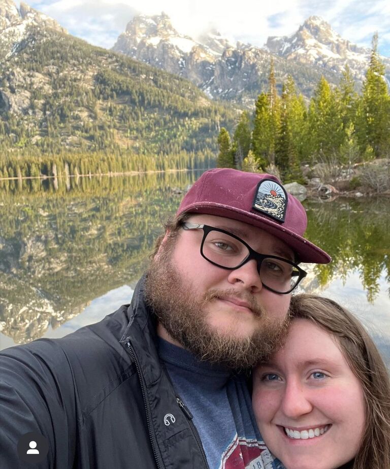 Hunter and Jill celebrated one month of long distance being over by going on a trip back to Yellowstone where they had first met.