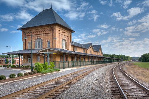 Bristol Train Station | Reception Venues - The Knot