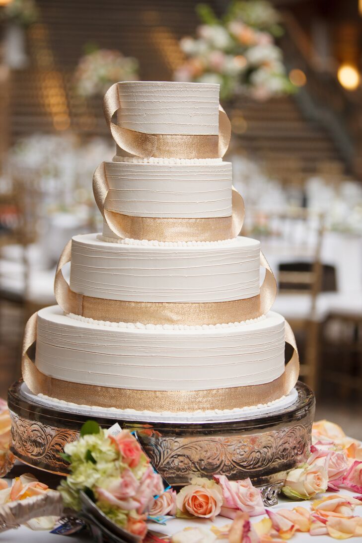 ivory-wedding-cake-gold-ribbon