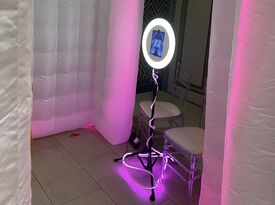 Neon Selfie Stations w/ Shimmer Wall just $299.00 - Photo Booth - New York City, NY - Hero Gallery 3