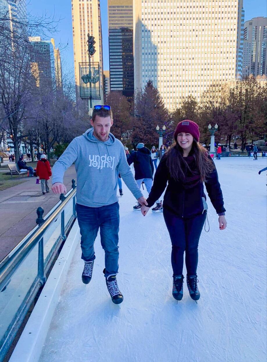 Darren’s first snowy Christmas in Ohio with Mikaela family, but first - stopover in Chicago!