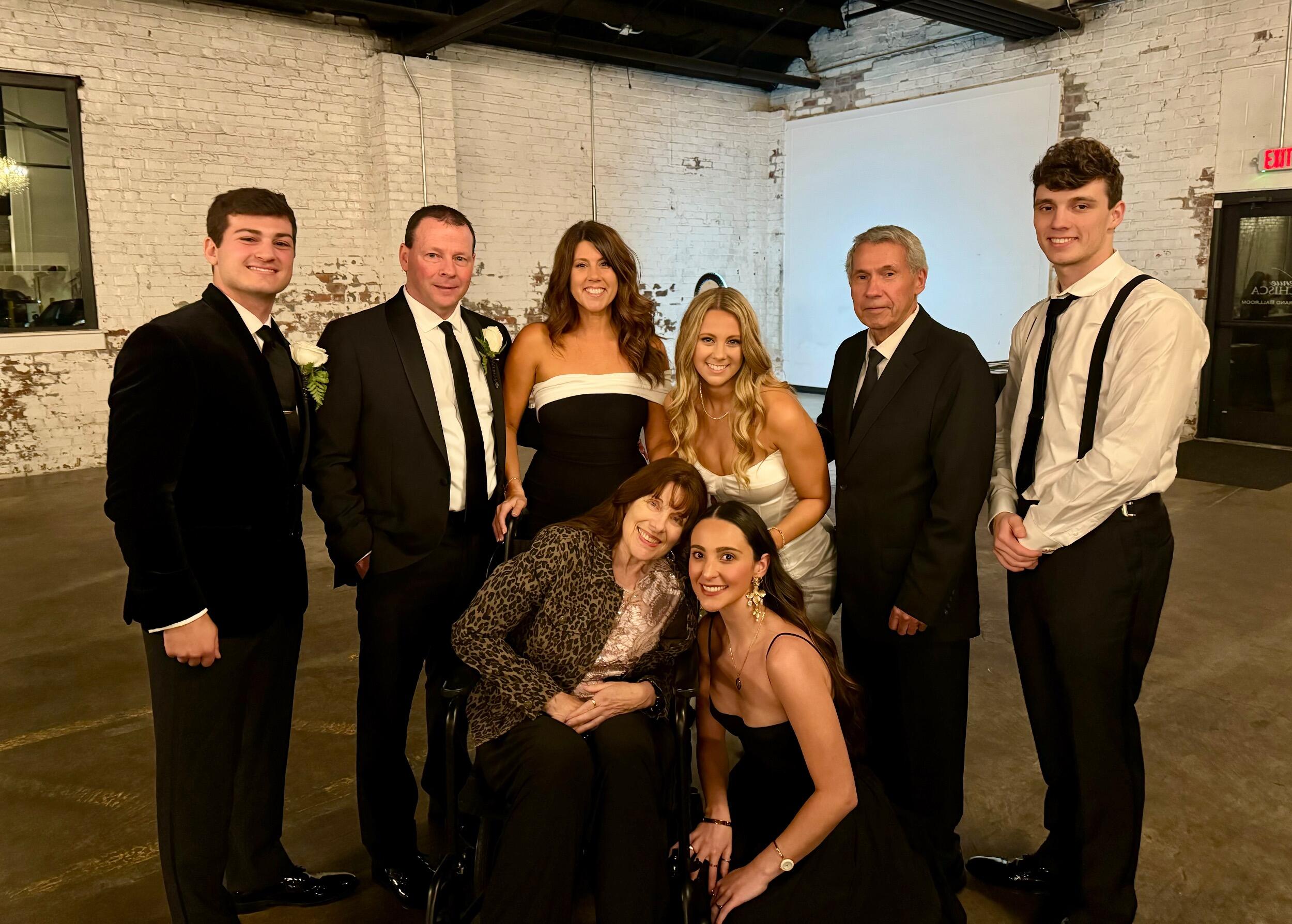 Aly (Jack's sister) and Nick got married! // Aly, la hermana de Jack, se caso con su esposo Nick