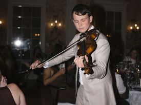 Trevor Owens Music - Violinist - Seattle, WA - Hero Gallery 3