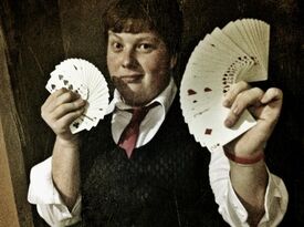 Eric The Red Magician - Magician - Anaheim, CA - Hero Gallery 2