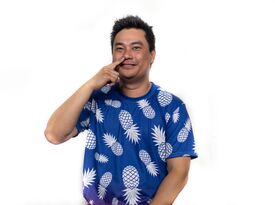 Khai Nguyen - Stand Up Comedian - Phoenix, AZ - Hero Gallery 3