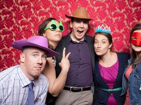 7Booth - Slow Motion Video and Photo Booth - Photo Booth - Minneapolis, MN - Hero Gallery 1