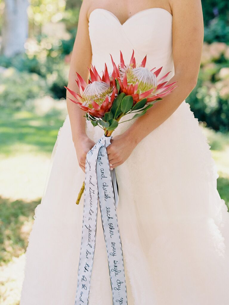 Bouquet ribbon idea for personalizing wedding. 