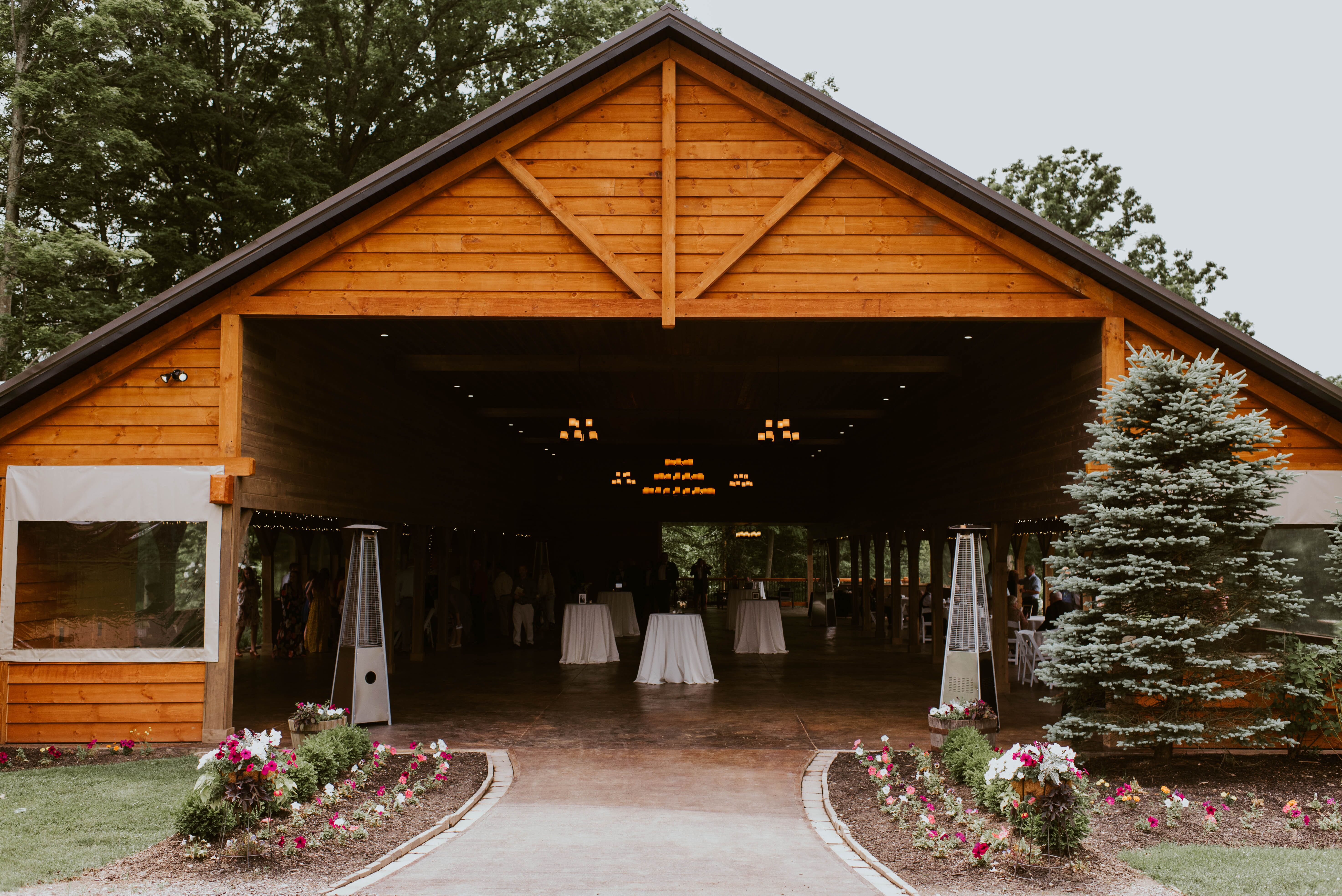 Wedding Venues In Chardon Oh The Knot