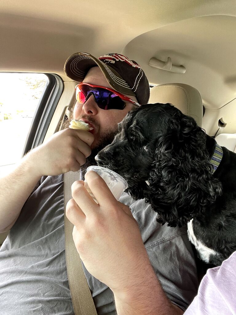 Best Buds sharing Ice Cream