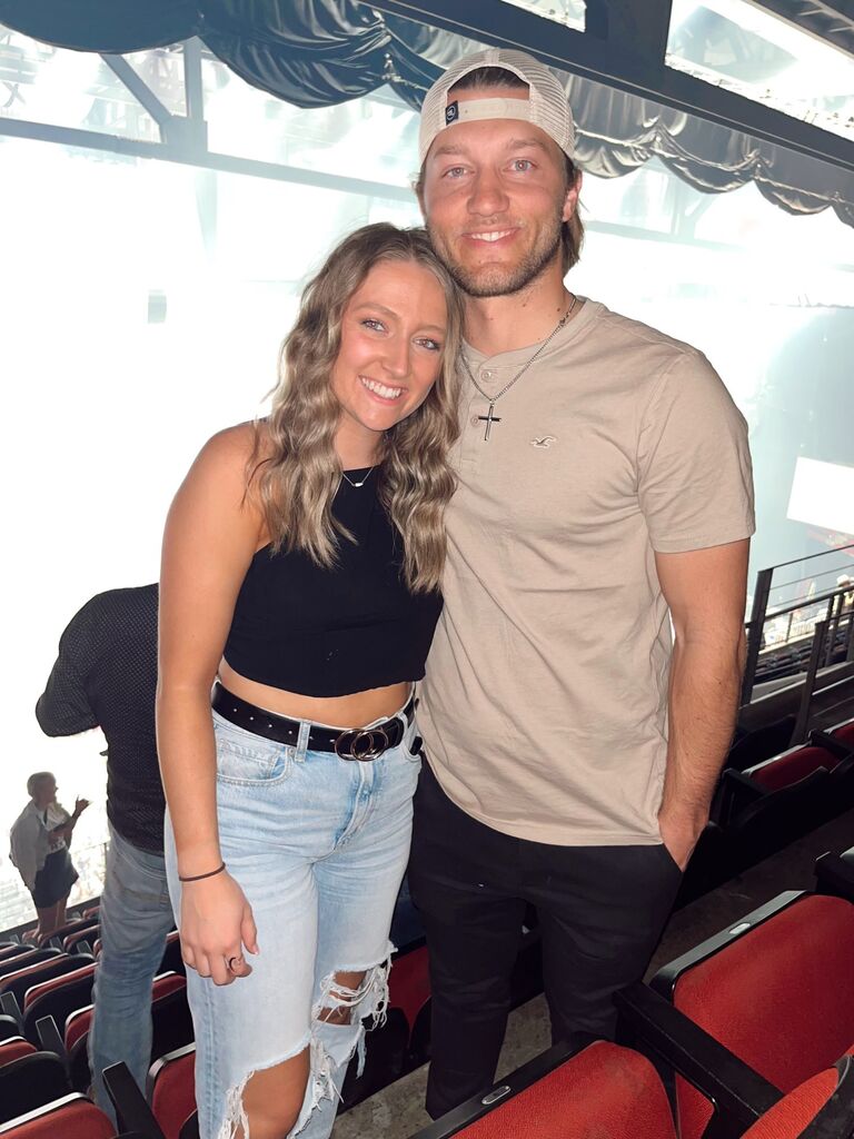 Thomas Rhett concert! We discovered "our song"- Die a Happy Man. 