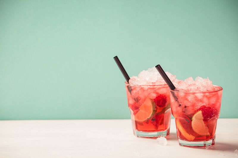 Raspberry mojitos