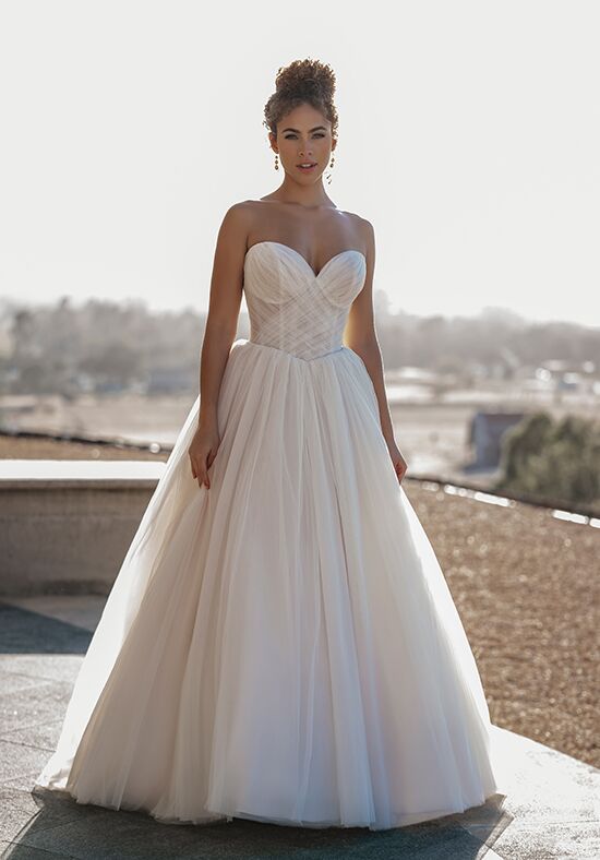 Style 9681 Wedding Dress by Allure Bridals