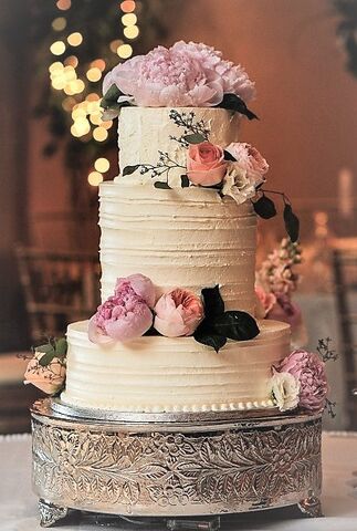 The West Side Bakery | Wedding Cakes - The Knot