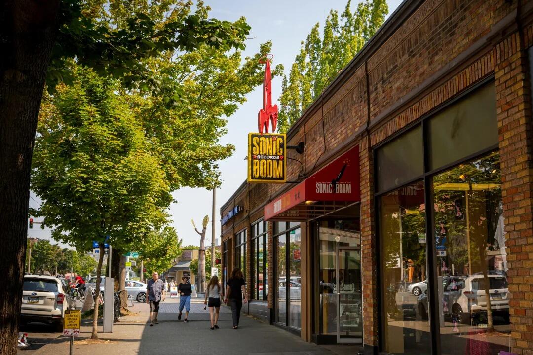 We moved in together into an apartment in a lovely and lively Seattle neighborhood, Ballard.