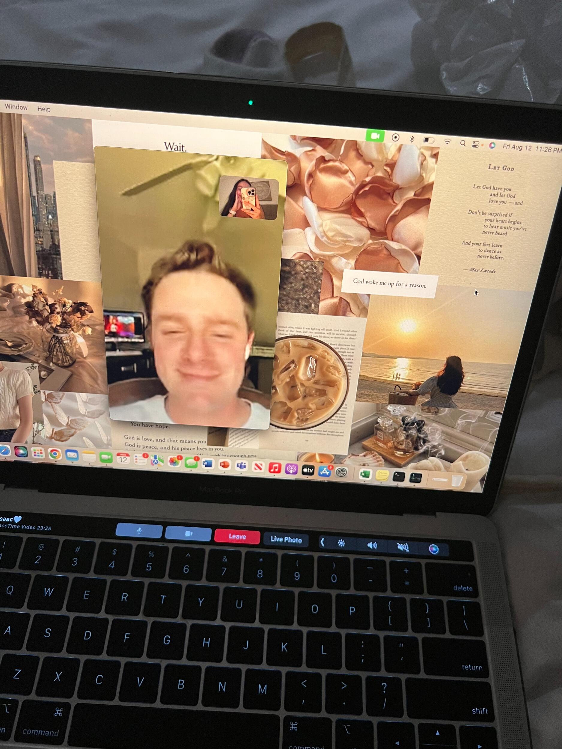 We did long distance for about 7 weeks while I studied abroad in Europe. Lots of FaceTime dates <3