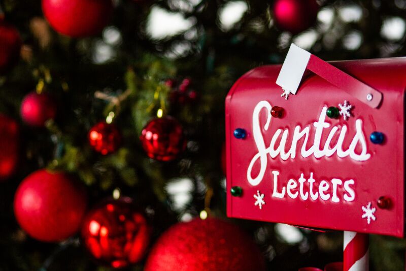 Elf themed Christmas party ideas - letters to Santa