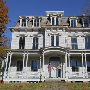 Gallery Photo 10