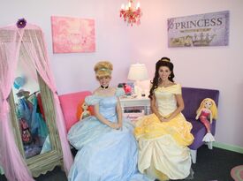 Part Time Princess Parties - Princess Party - Arlington, TX - Hero Gallery 4
