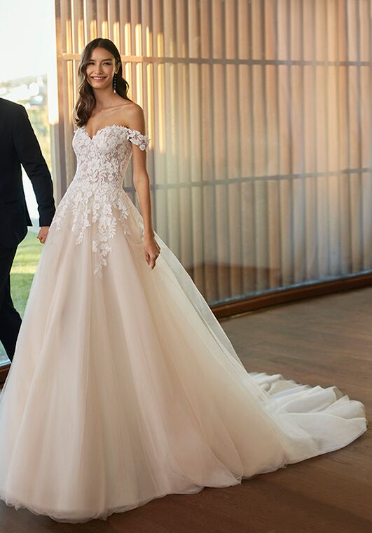 strapless open back dress Romantic Lace Long Sleevess Princess Satin Wedding Dress  Ballbella