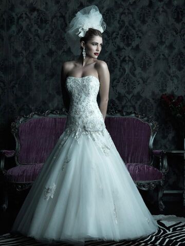 Great Expectations Bridal  Formal Consignment Boutique 