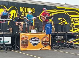 LeftUnsupervised - Cover Band - Independence, MO - Hero Gallery 1