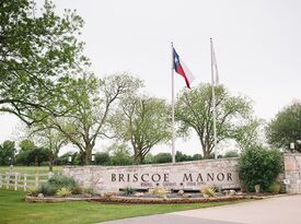 Briscoe Manor - Main Venue - Private Garden - Richmond, TX - Hero Gallery 4