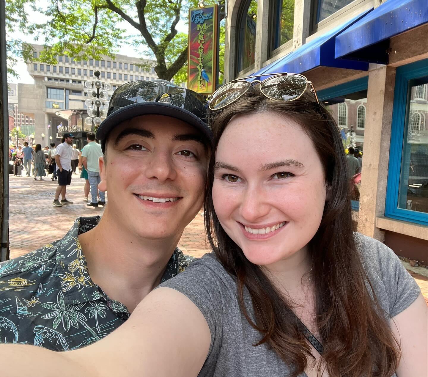 We took a trip to Boston for our first concert together—The Kid Laroi! We turned it into a full weekend adventure with lunch at Quincy Market, a visit to the New England Aquarium, and plenty of Pokémon Go around the city 🐠🐧🎶