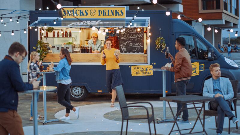 Gender reveal party ideas - food trucks