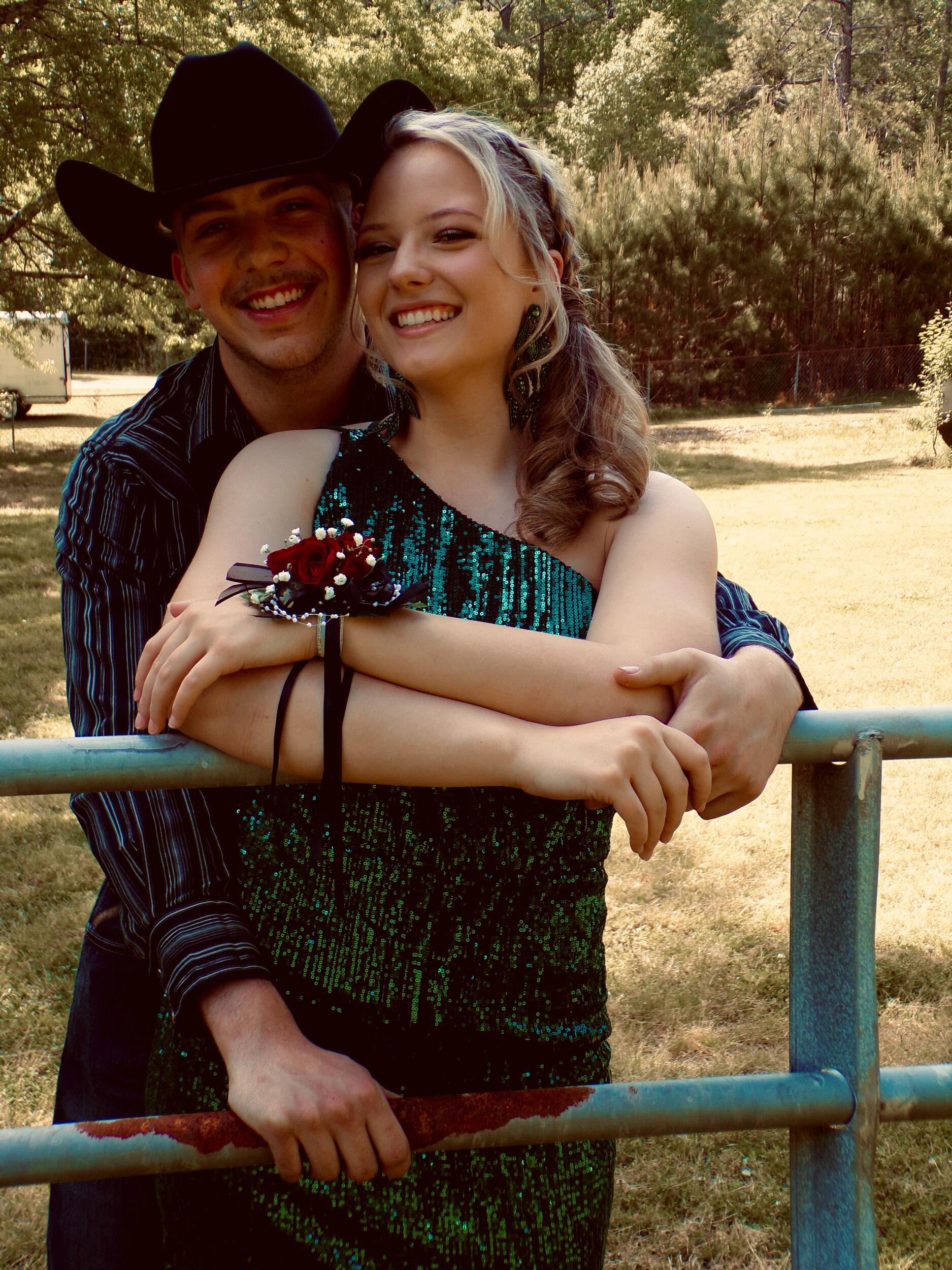 Brit's senior prom!!