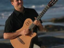 Diogo Andrade - Acoustic Guitarist - San Diego, CA - Hero Gallery 1